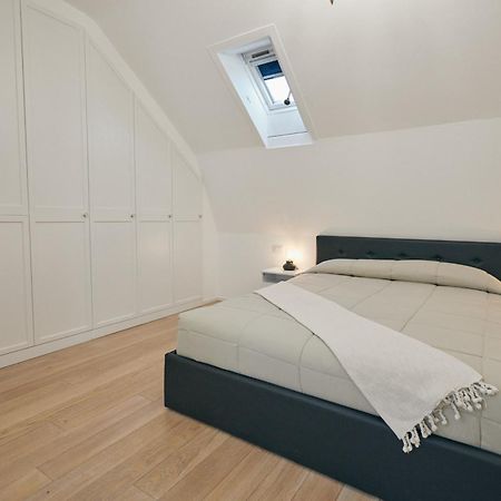 Sant'Andrea Penthouse By Montenapoleone Living Milan Exterior photo